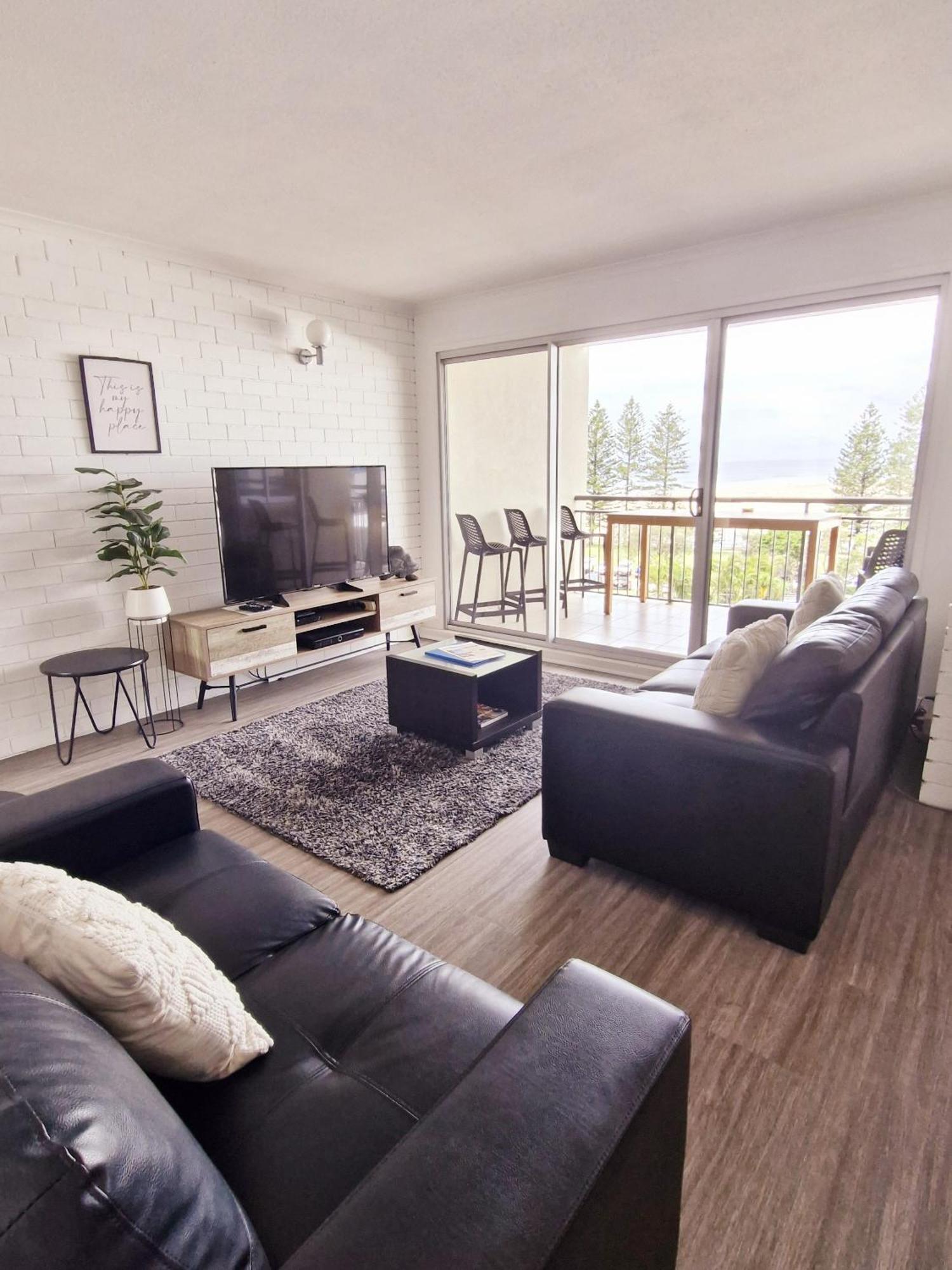 كالوندرا Joanne Apartments المظهر الخارجي الصورة