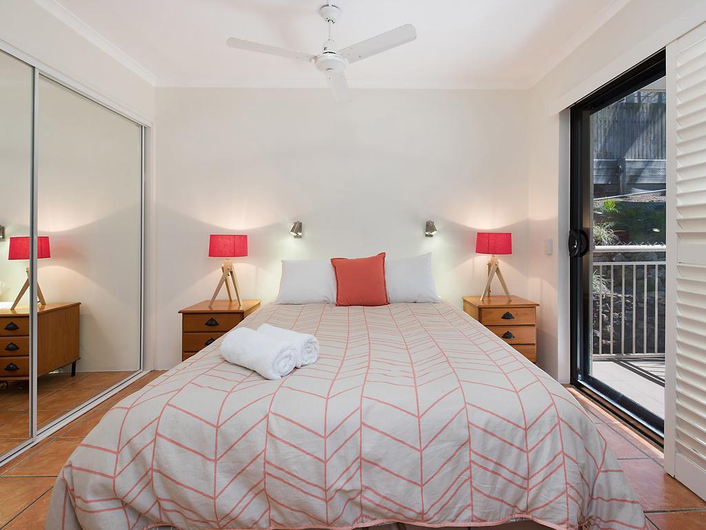 كالوندرا Joanne Apartments المظهر الخارجي الصورة